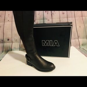 Mia Anderson Tall Riding boot chocolate color sz8